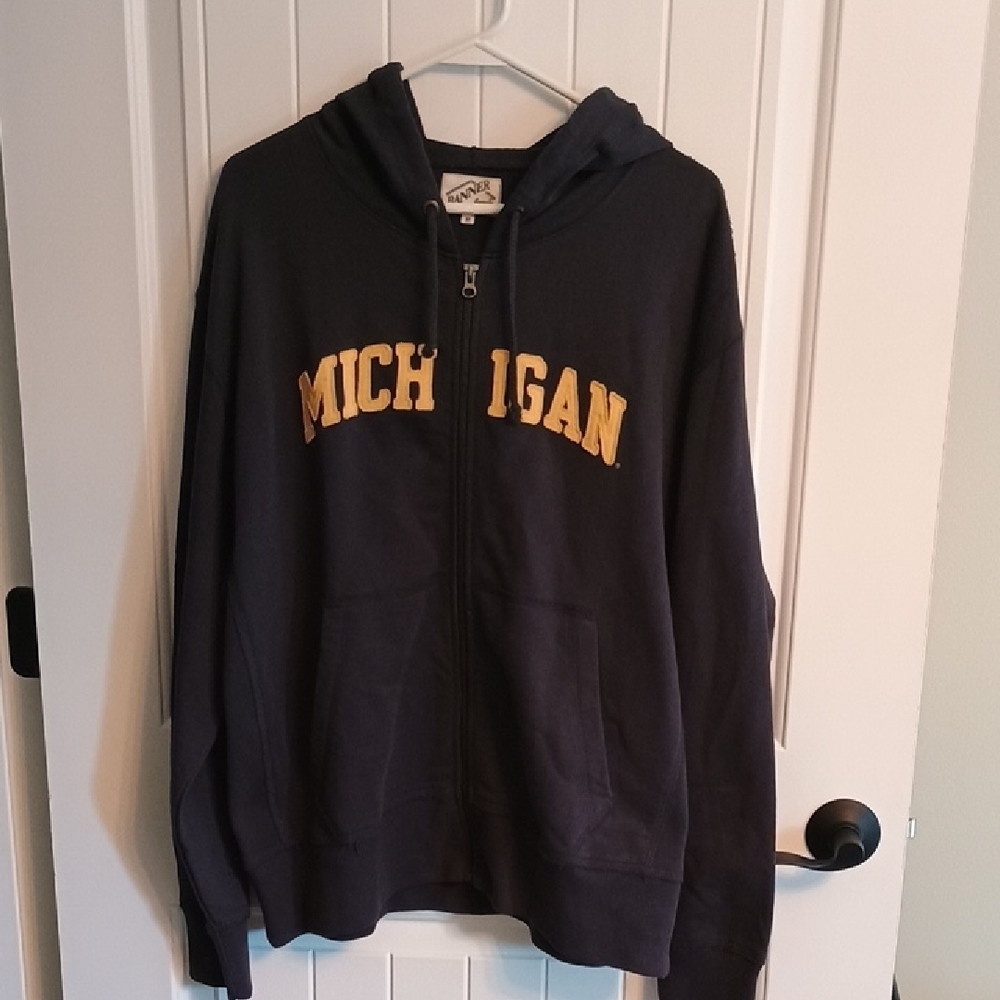 Womans Banner Supply Co Size M Michigan Navy Hoodie Full Zip Up